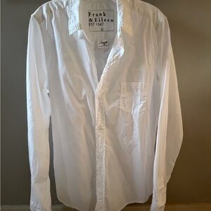Frank & Eileen Barry White Button Down Shirt in Lightweight Poplin